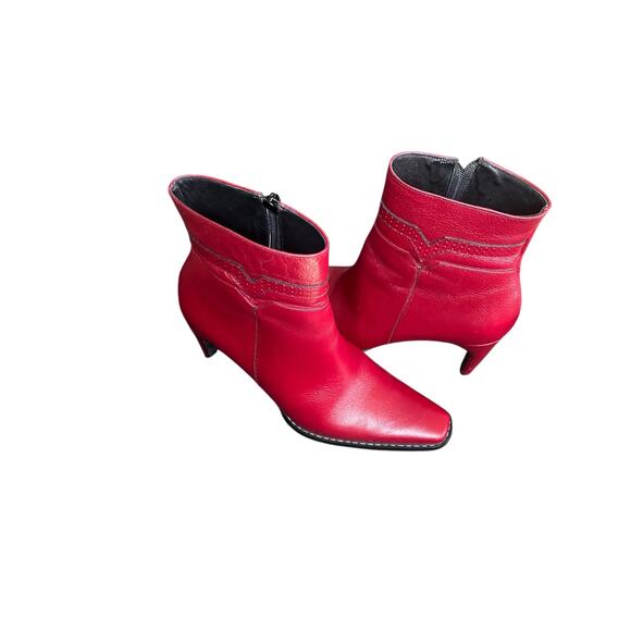 Stylish Ankle Boots Wine Color 6 1/2, 3" Block Heel - Picture 5 of 7